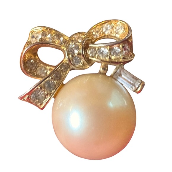 Nina Ricci Vintage Gold Tone Bow Faux Pearl Crystal Clip On Earrings Signed - Picture 2 of 8